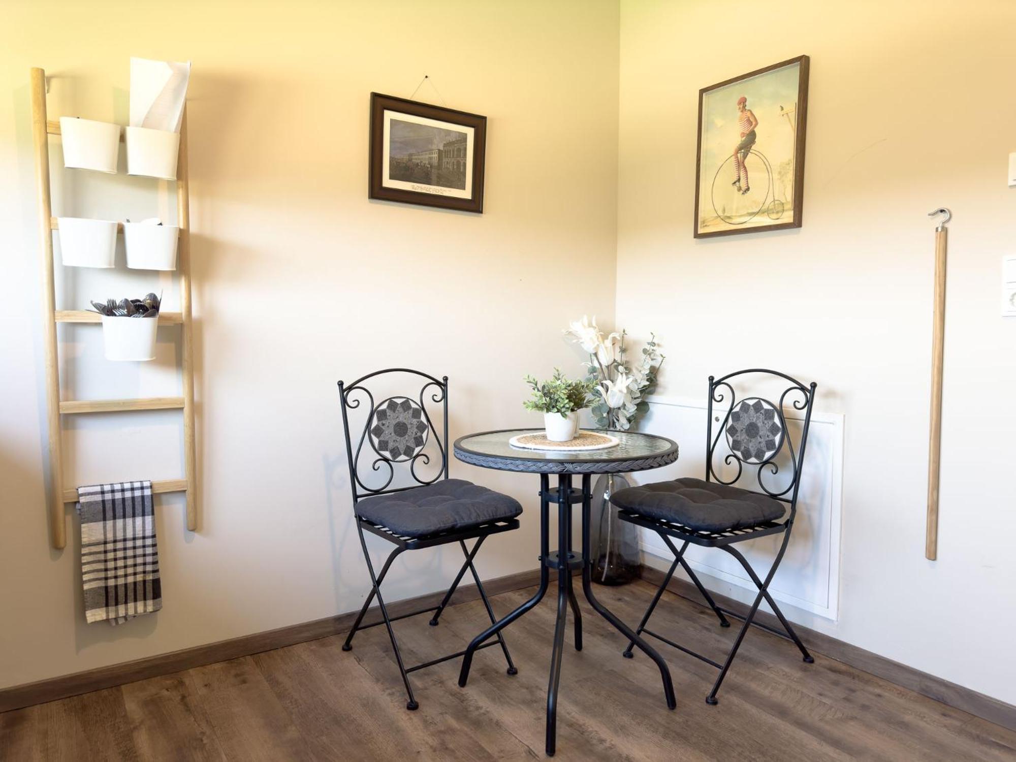 Serenity Vista Retreat Bnb Bescheid Ngoại thất bức ảnh