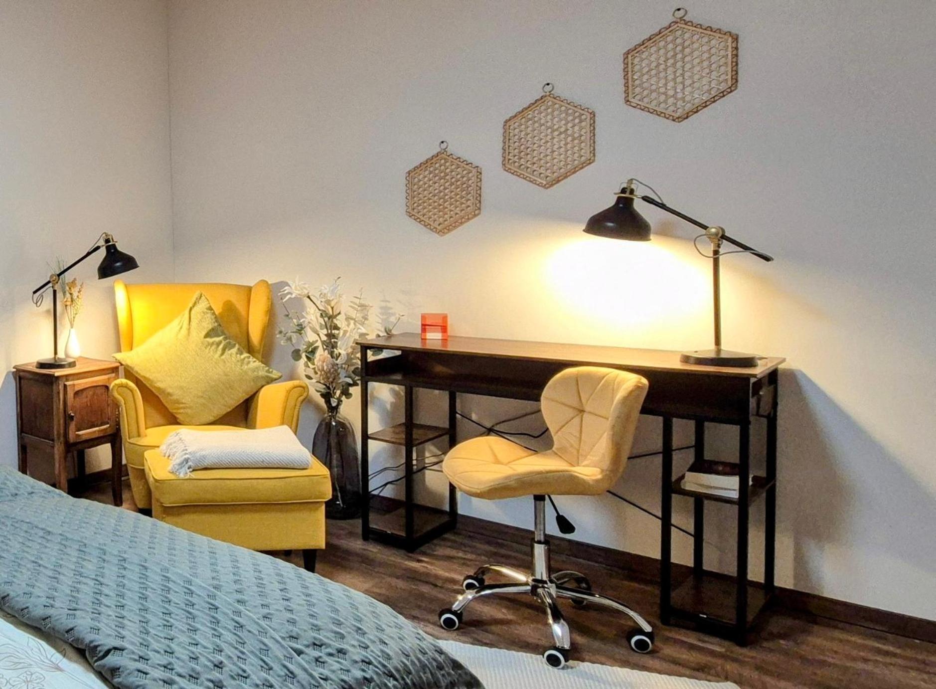 Serenity Vista Retreat Bnb Bescheid Ngoại thất bức ảnh