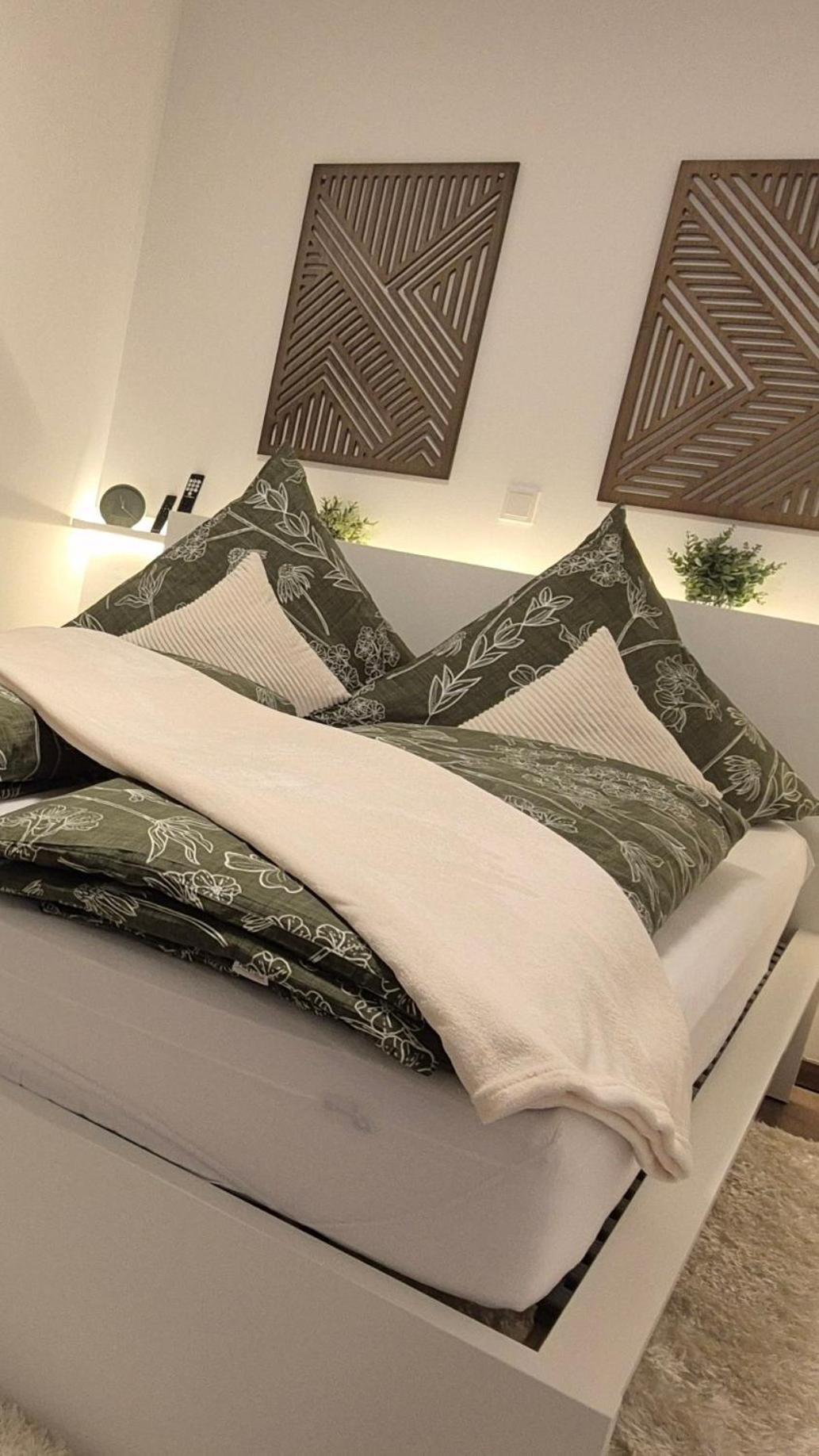 Serenity Vista Retreat Bnb Bescheid Ngoại thất bức ảnh