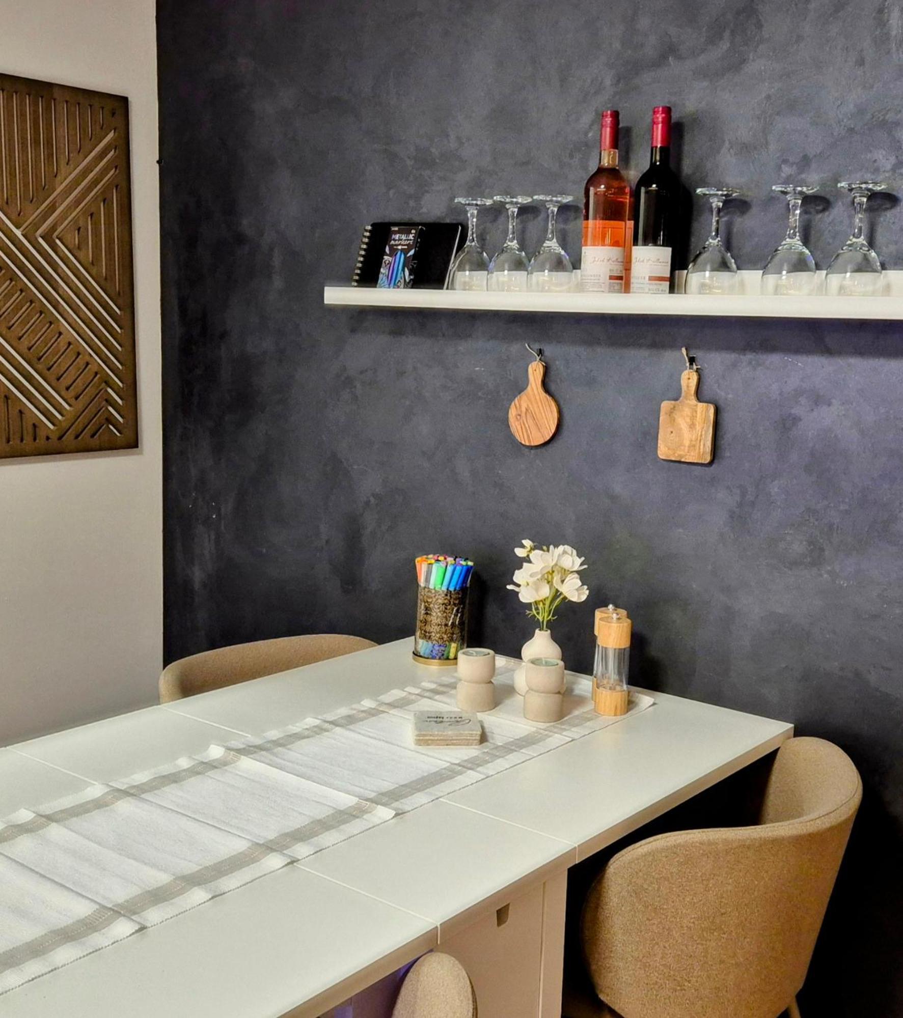 Serenity Vista Retreat Bnb Bescheid Ngoại thất bức ảnh